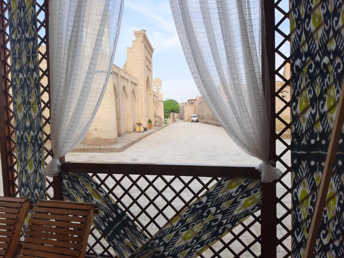 "Yoqut House" Guest House In The Centre Of Ancient City Khiva Exterior photo